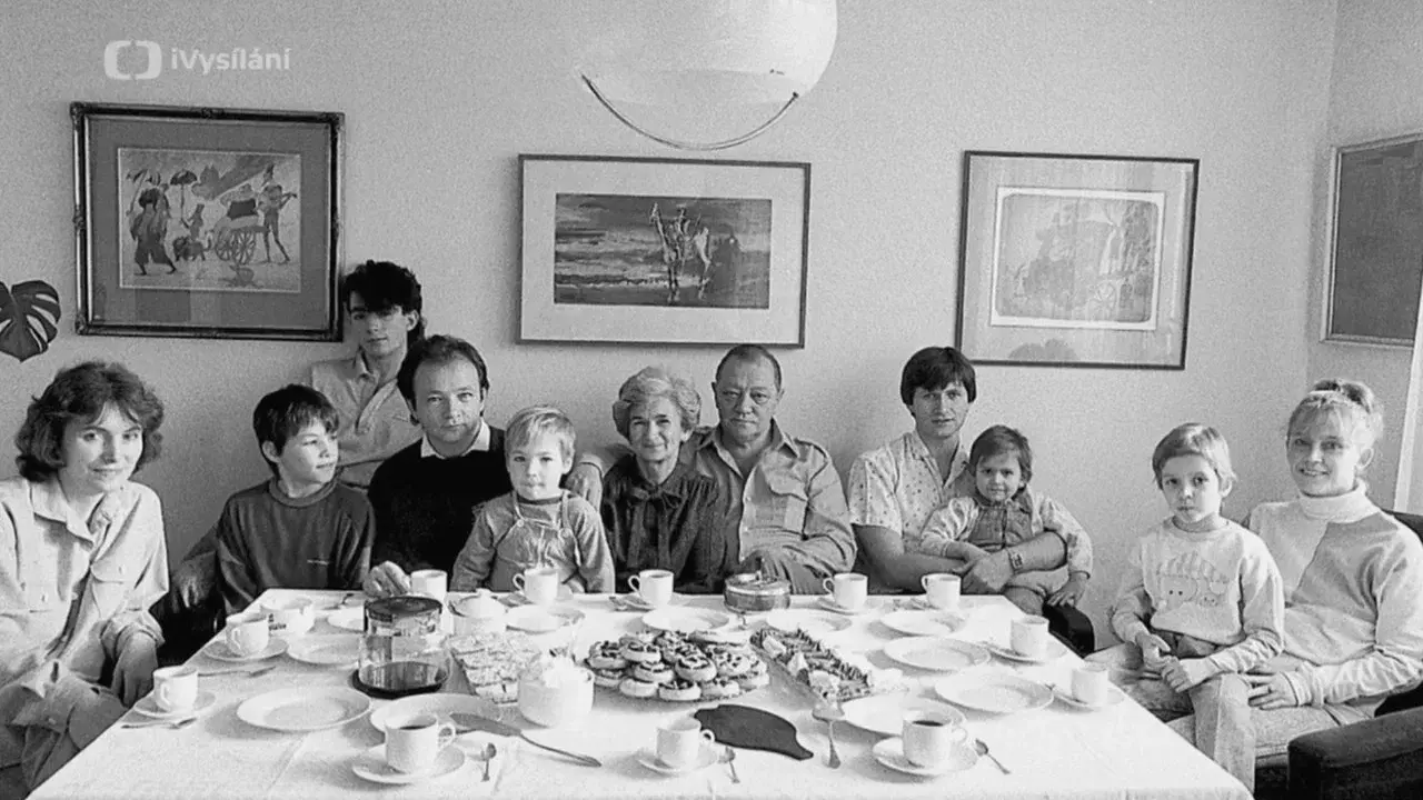 Me, brother and the name Hrušínský