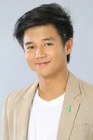 Yves Flores